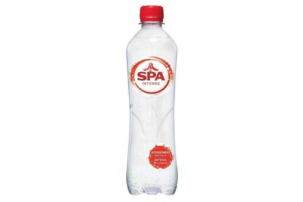 petfles water rood